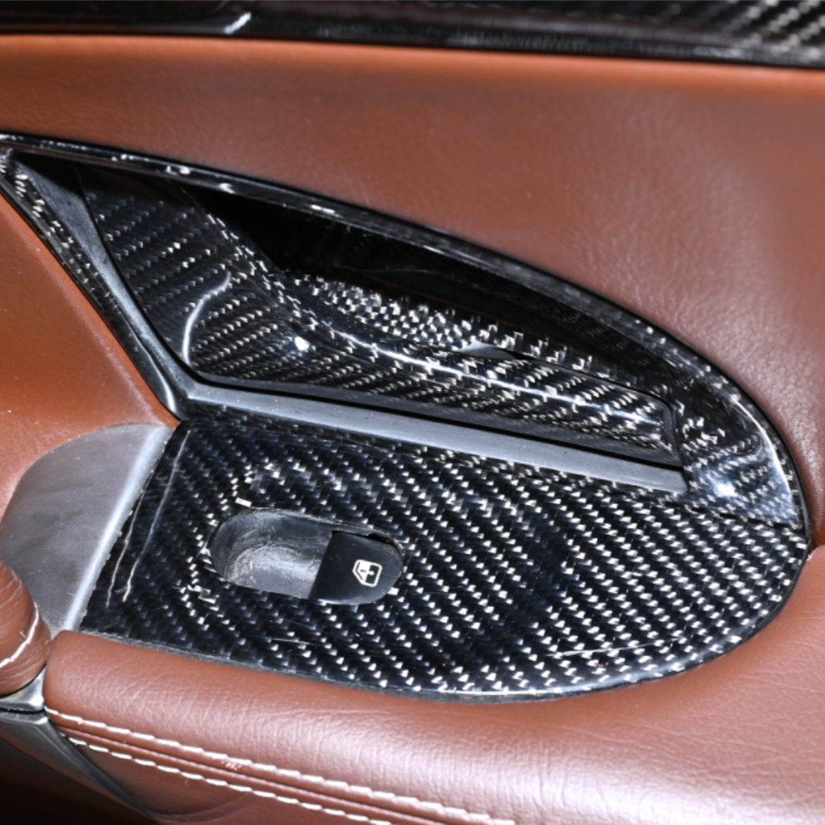 Maserati Granturismo & Grancabrio Carbon Fiber Window Button Surround