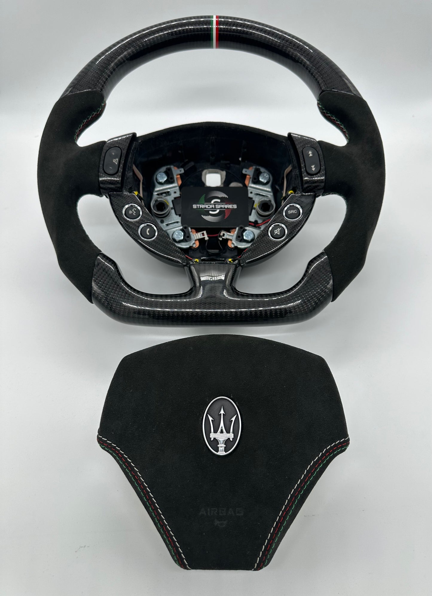 Maserati Granturismo / Grancabrio Carbon Fiber Steering Wheel