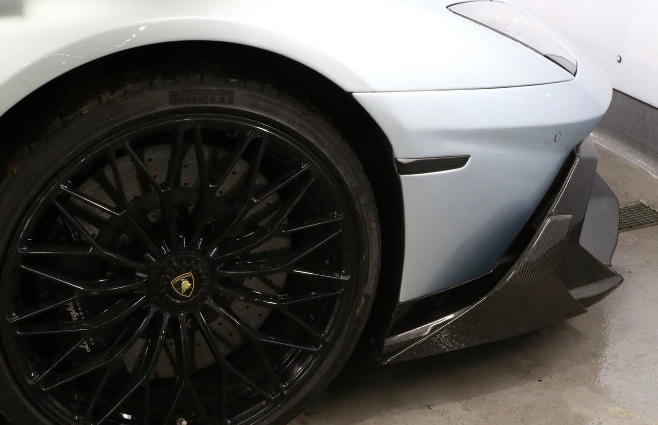 LAMBORGHINI AVENTADOR ROADSTER LP700-4