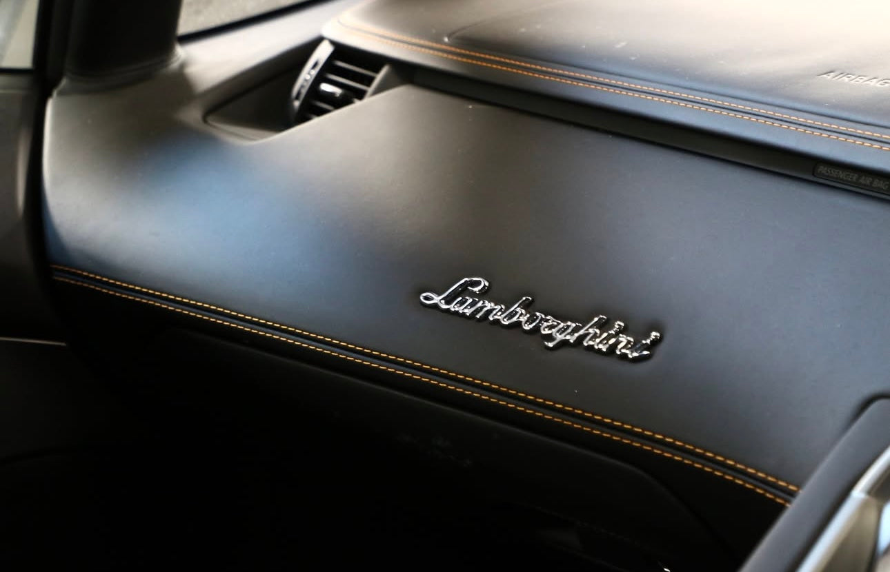 LAMBORGHINI AVENTADOR ROADSTER LP700-4