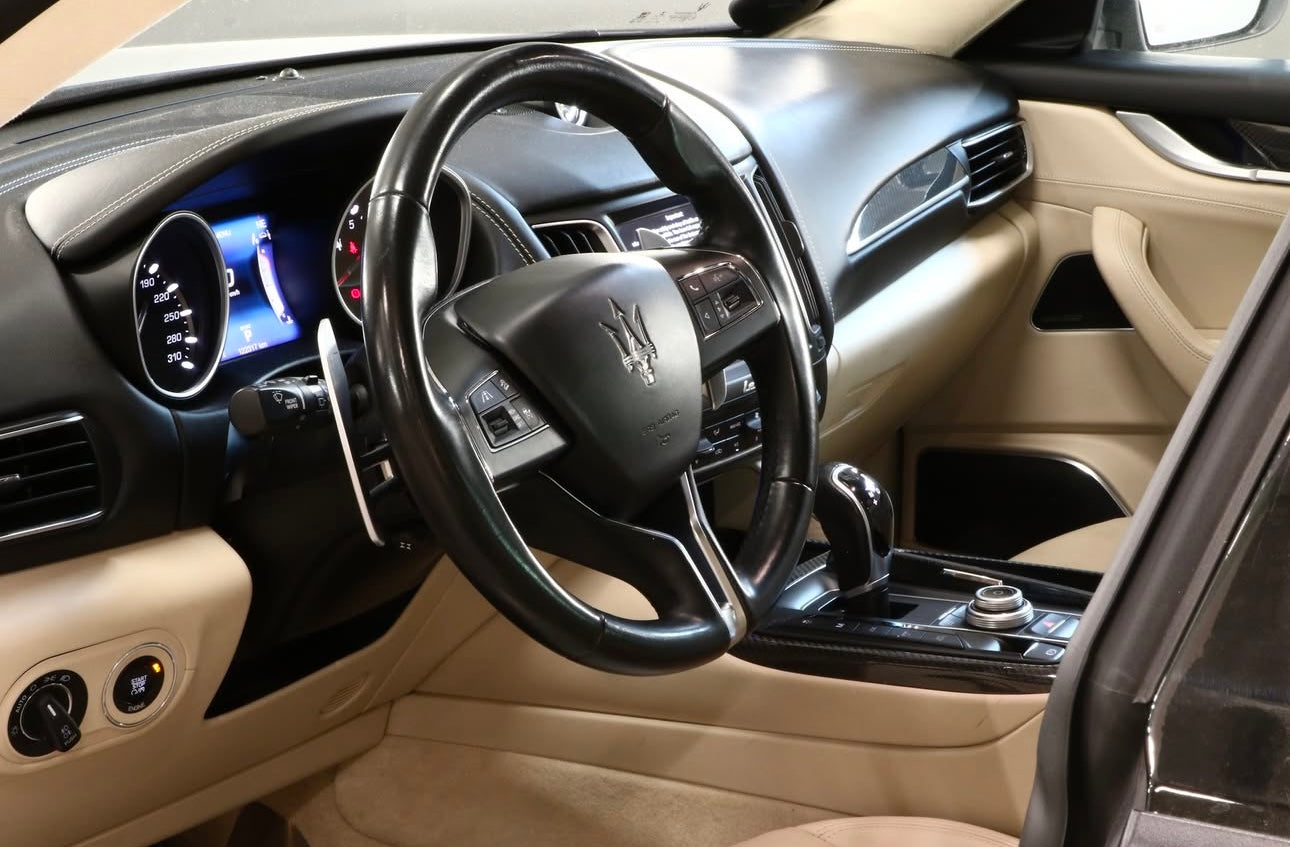 MASERATI LEVANTE S 3.0