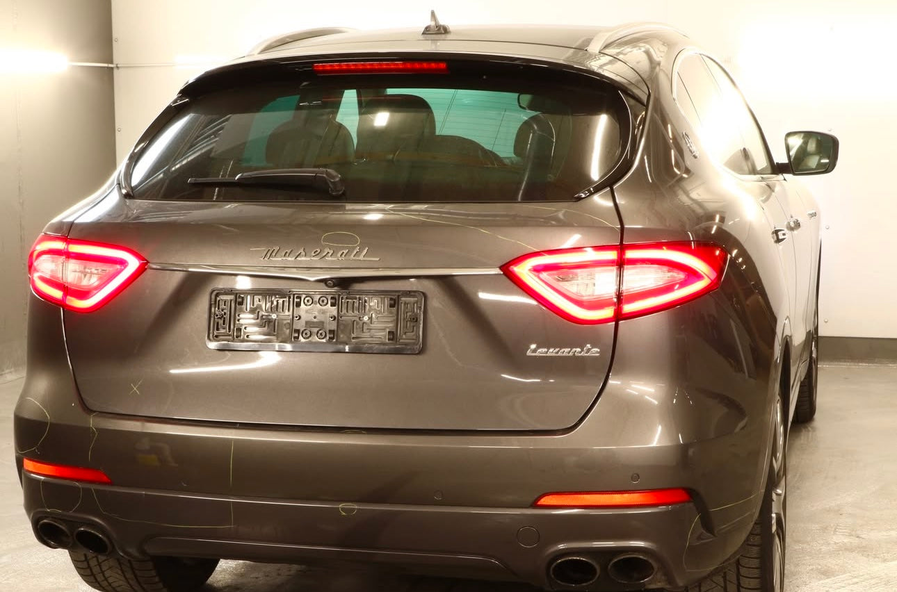 MASERATI LEVANTE S 3.0