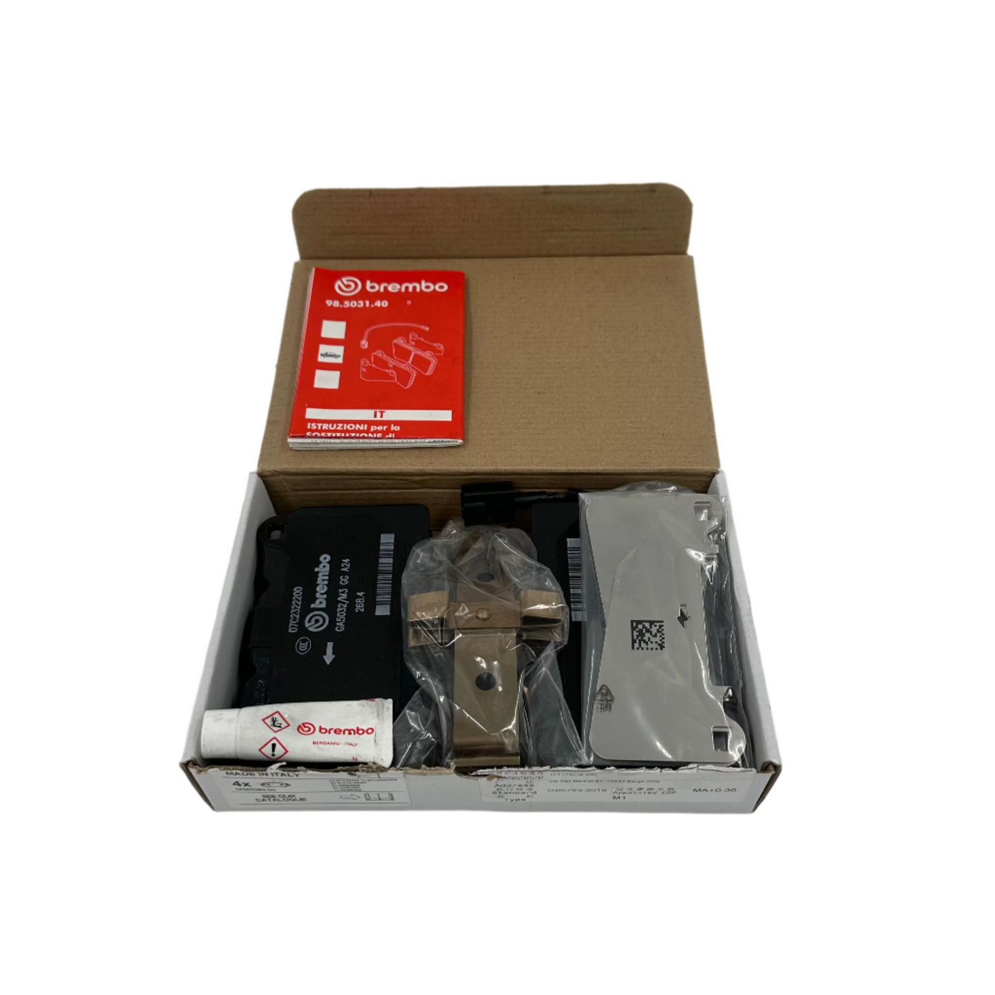 MASERATI - 673012431 - front brake pads kit (diests