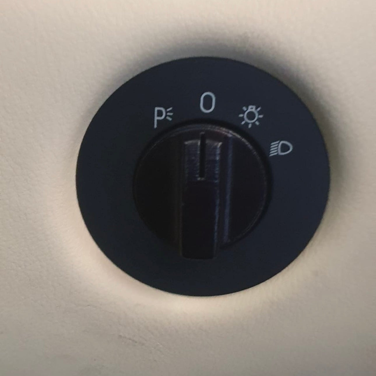 Maserati 4200 GT / Spyder Headlight Switch